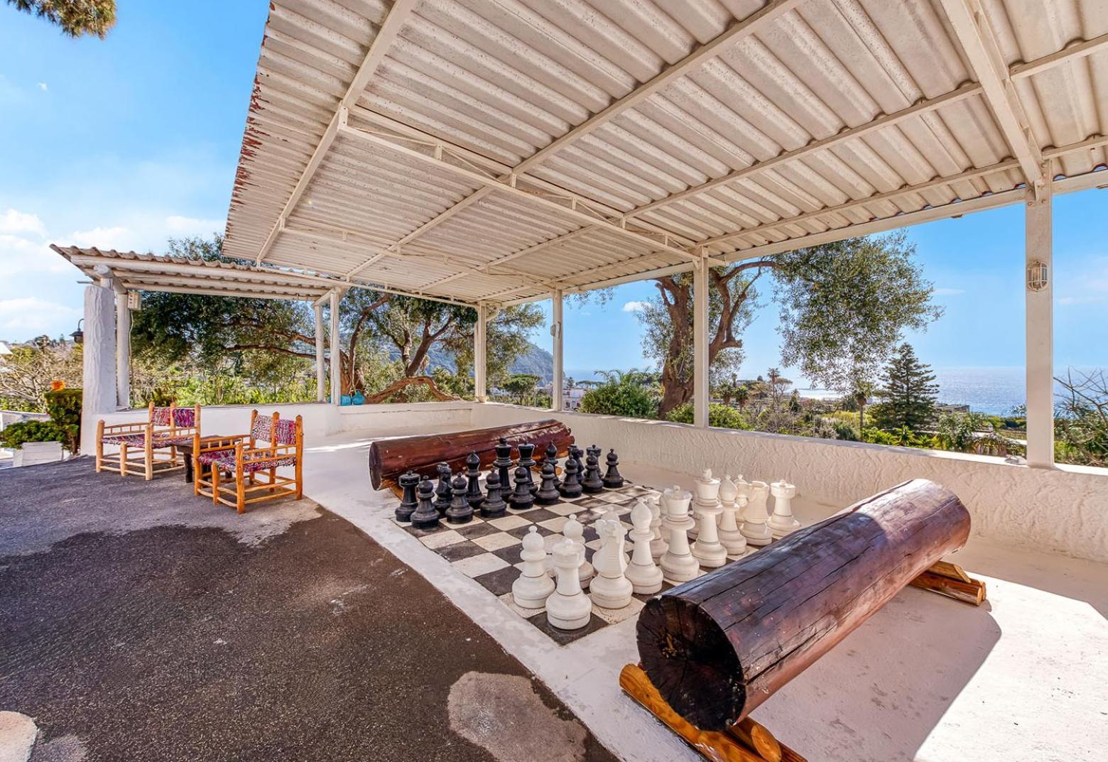 Ravino Secret Retreat 2*