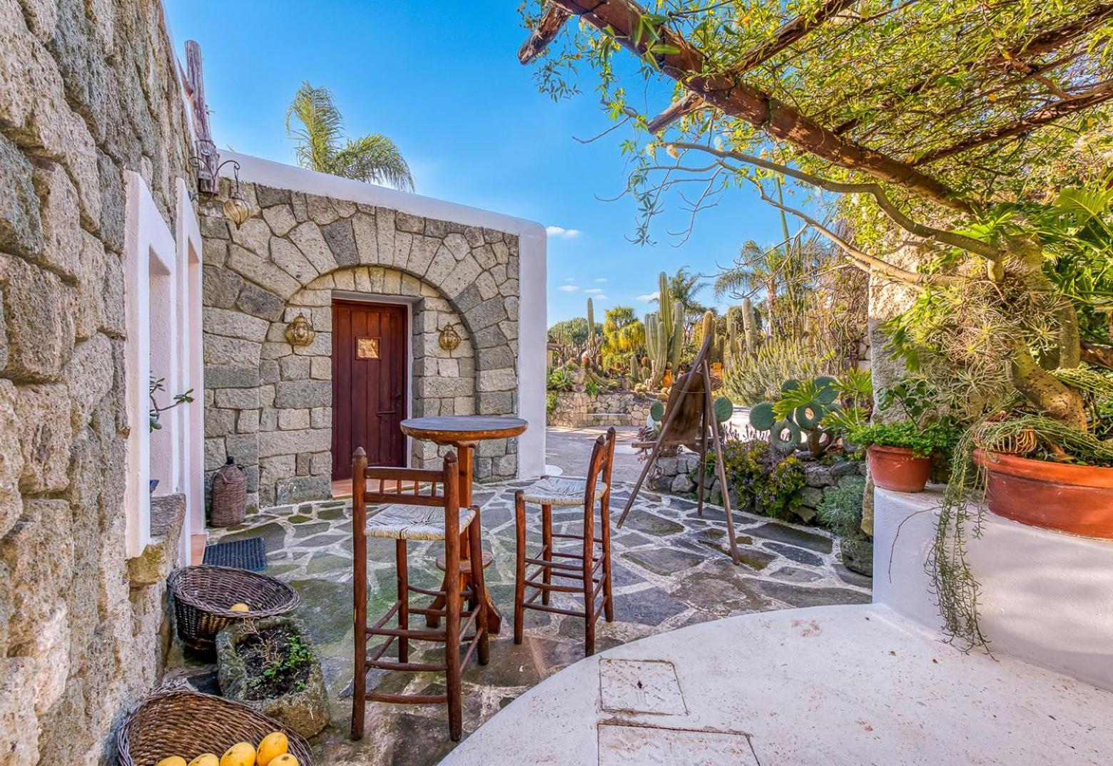 Ravino Secret Retreat 2* Forio (Isola d'Ischia)