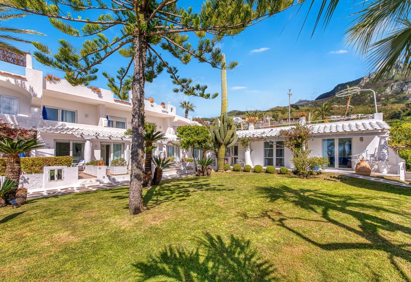 Ravino Secret Retreat 2* Forio (Isola d'Ischia)
