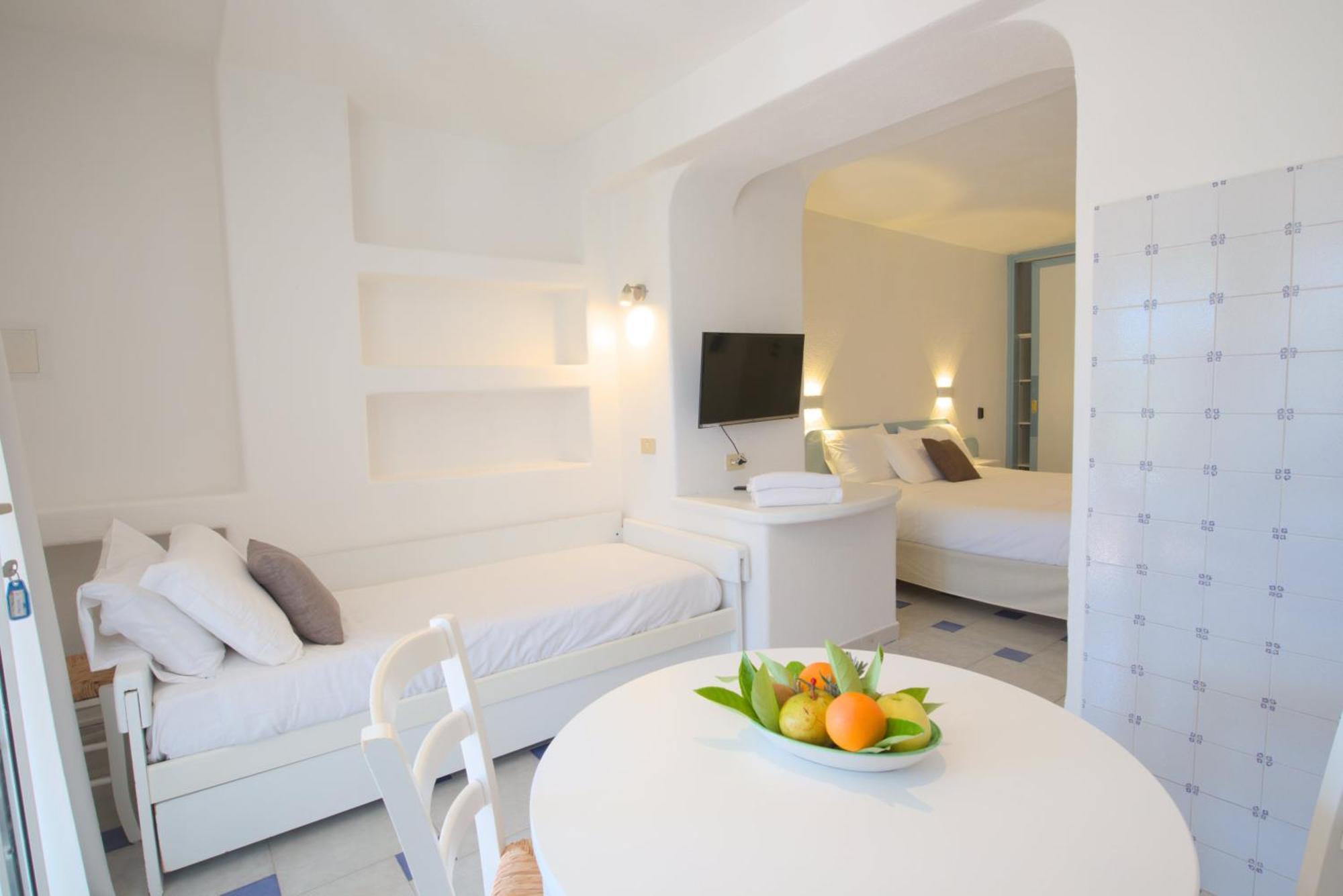 Ravino Secret Retreat Aparthotel 2*